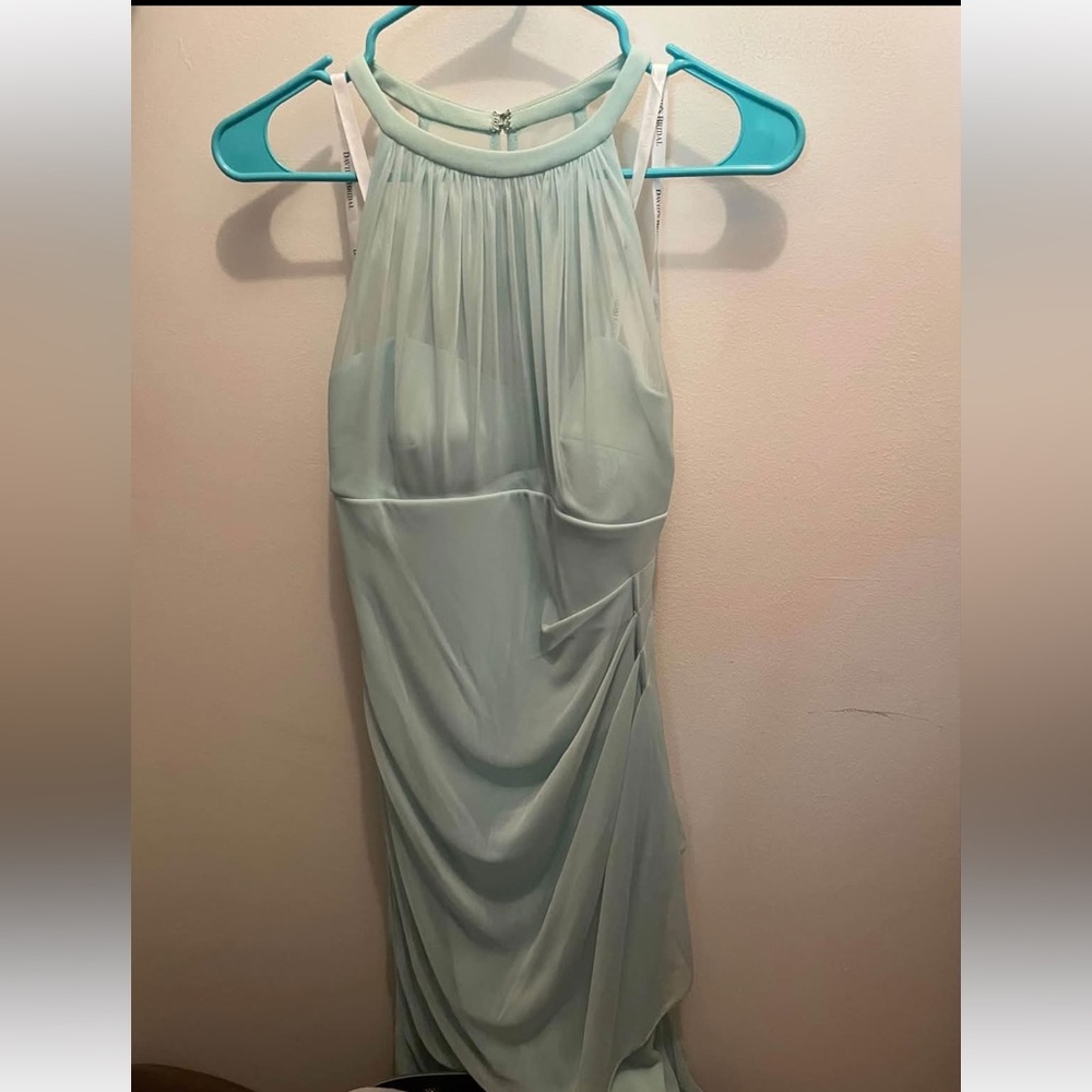 Elegant Mint Green Sleeveless Dress